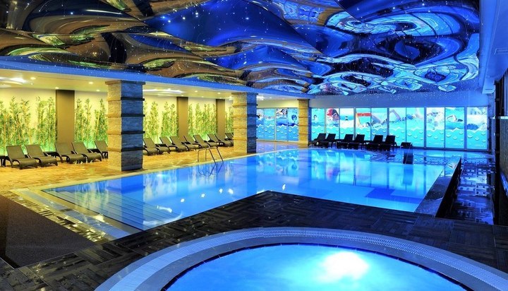 Exclusief vrouwen-only zwembad in Adenya Hotel & Resort, een halal-gecertificeerd resort in Antalya.