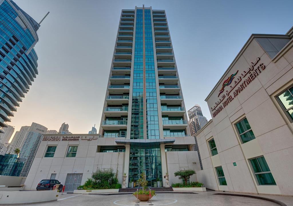 Vooraanzicht van Marina Hotel Apartments in Dubai Marina, aangeboden via Vlucht-Ticket.nl
