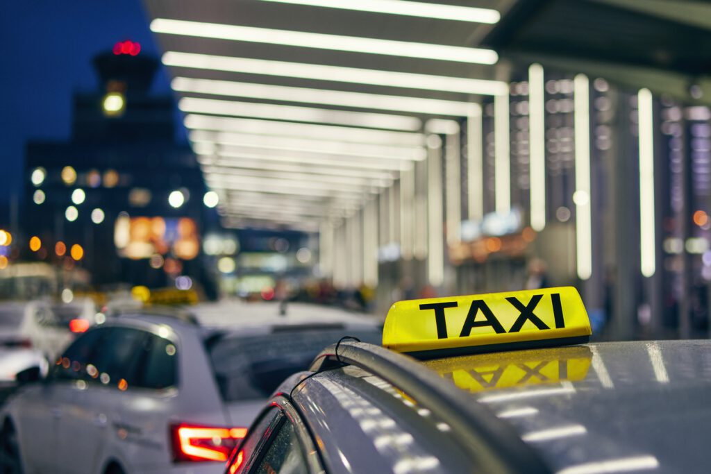 Taxi bij luchthaven Málaga voor transfer naar Don Pepe Gran Meliá Marbella