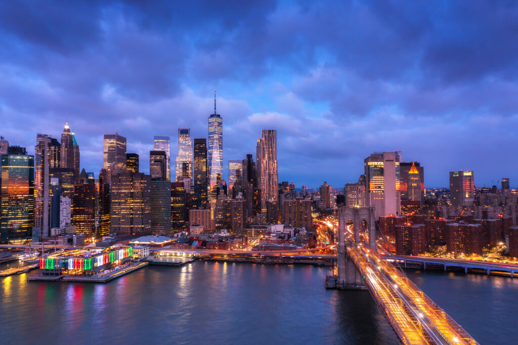 Business class New York skyline met uitzicht op Manhattan – Vlucht-Ticket.nl